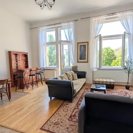 Riverside Gem W Balcony View Apartamento